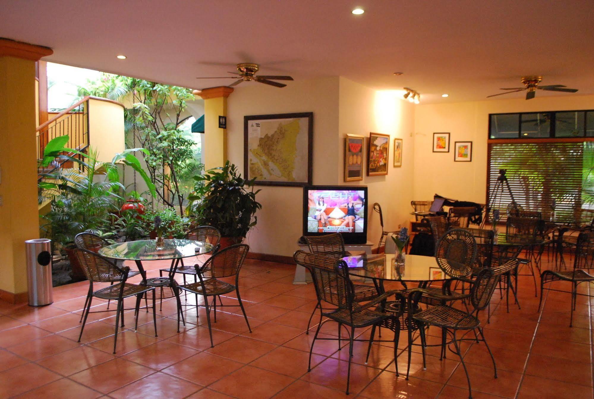 Hotel Brandts Los Robles De San Juan Managua Zewnętrze zdjęcie